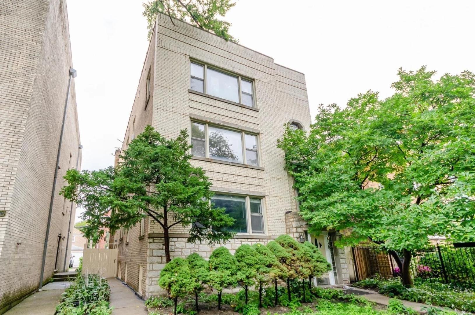 Chic & Spacious 3-Bedroom Condo-Just 10 Minutes From Downtown Chicago Exterior photo